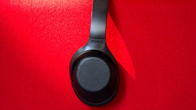 best_noise-Cancelling_headphones_sony_mdr-1000x
