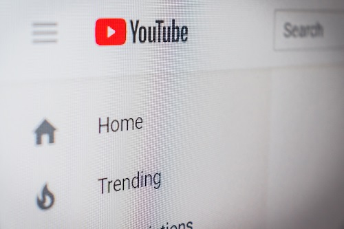 Изчистете историята на търсенията в YouTube